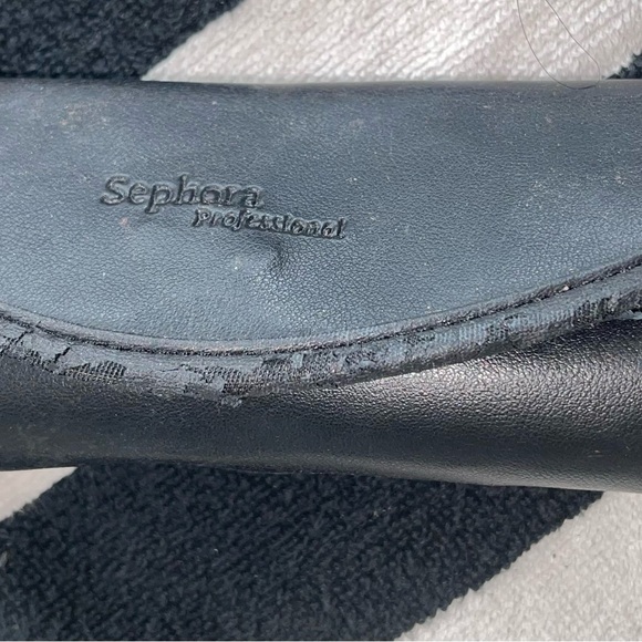 New Sephora Professional Set of 3 Makeup Brushes with Roll Up Carrying Case - Picture 3 of 8